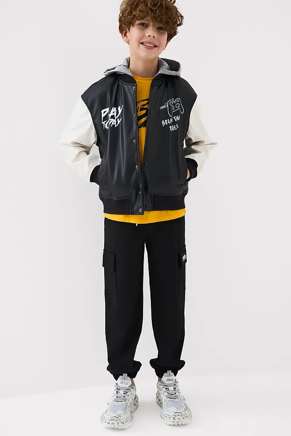 Куртка текстильная с полиуретановым покрытием для мальчиков (бомбер) PLAYTODAY, черный,белый,серый - фото 1