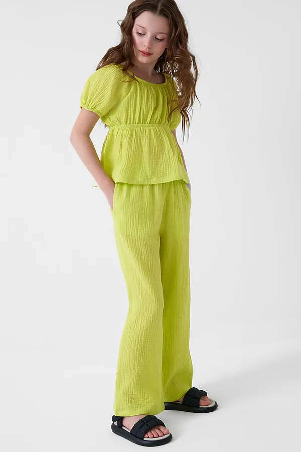 Комплект текстильный для девочек: блузка, брюки PLAYTODAY, светло-зеленый - фото 1