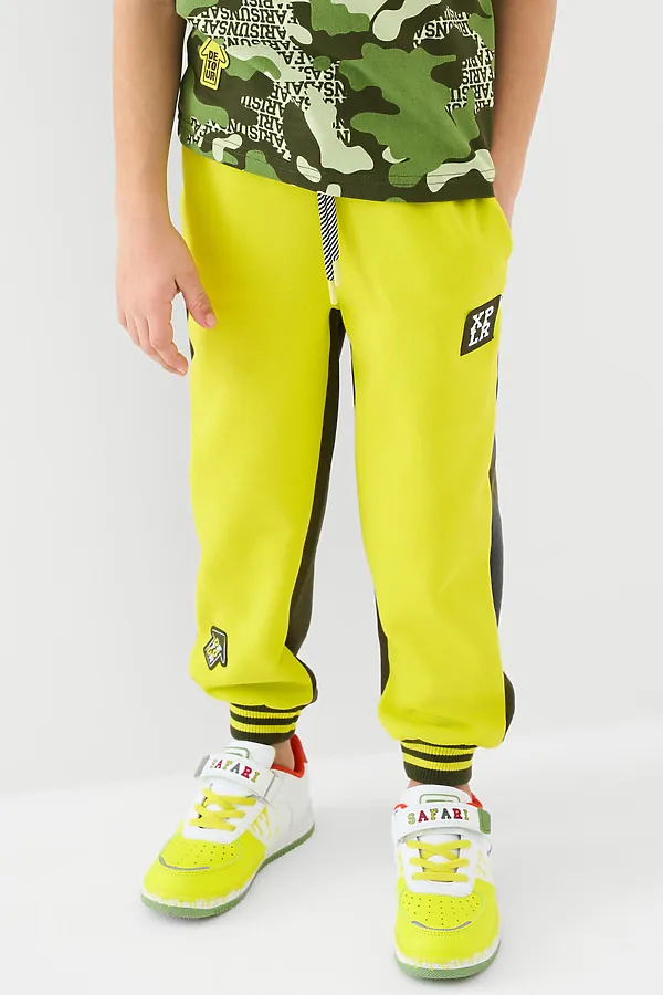 Брюки трикотажные для мальчиков PLAYTODAY, светло-зеленый,темно-зеленый - фото 1