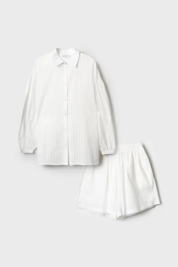 Комплект текстильный для женщин: рубашка, шорты PLAYTODAY, белый - фото 1