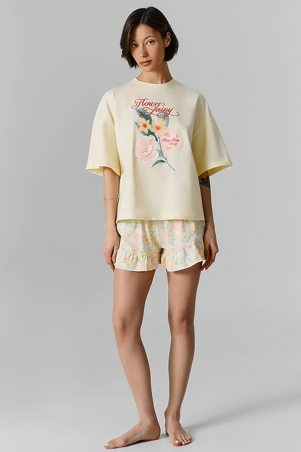 Комплект женский (джемпер, шорты) MARK FORMELLE, разбеленный желтый +цветы на желтом - фото 1
