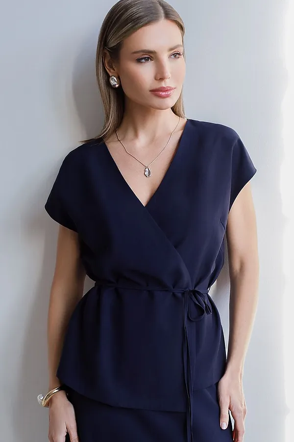 Жилет на запАх с поясом из плотного лиоцелла VILATTE, темно-синий - фото 1