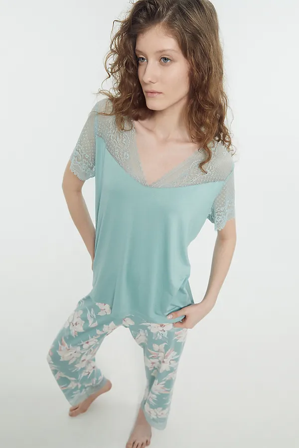 Пижама MARK FORMELLE, шалфей +акварельные цветы на шалфее - фото 1